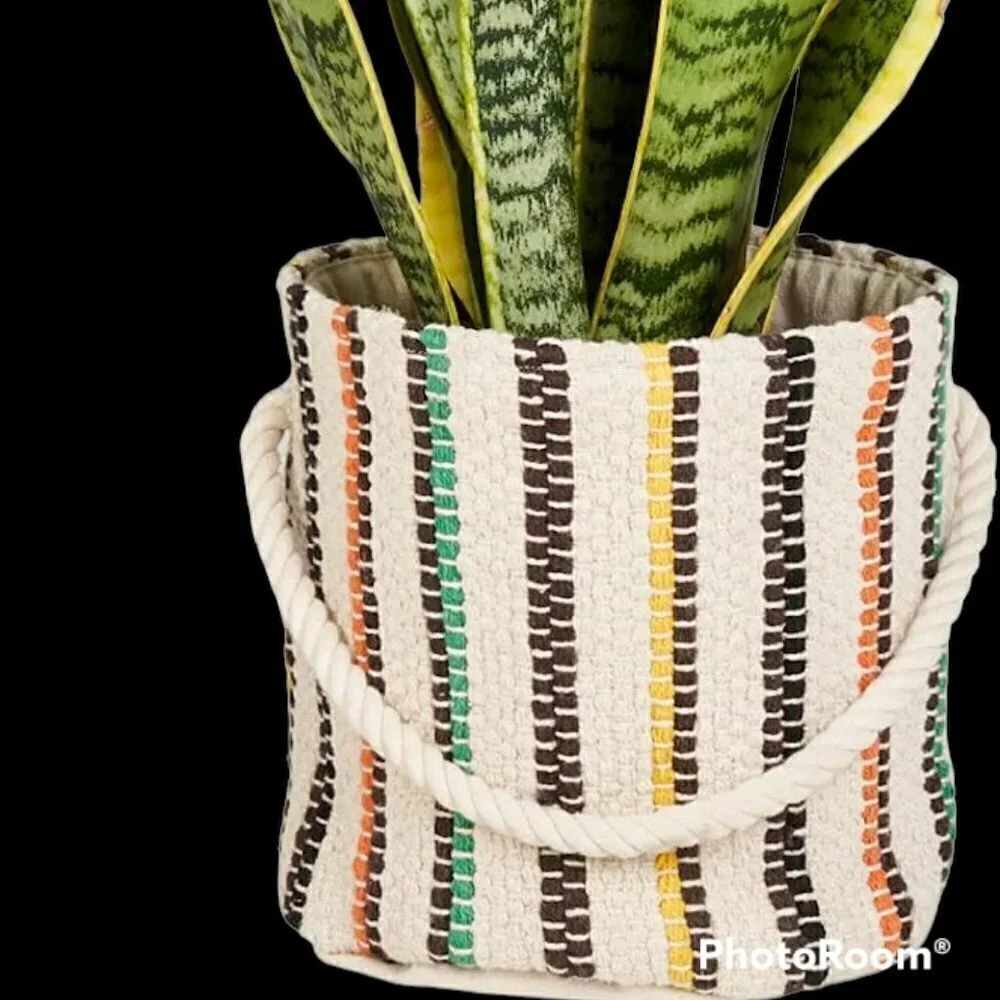 Adorable Felicity Weave Boho planter